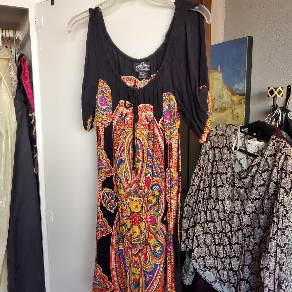 Dress - Picture 2 of 3